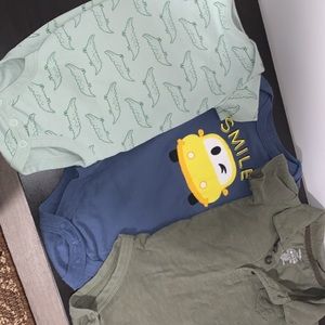 (3-6 months) baby boy undershirts (3/$15)